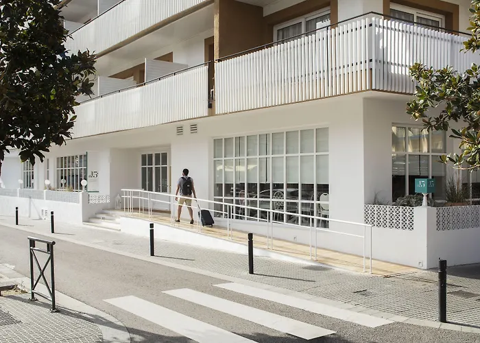 The 15Th Boutique Hotel (Adults Only)